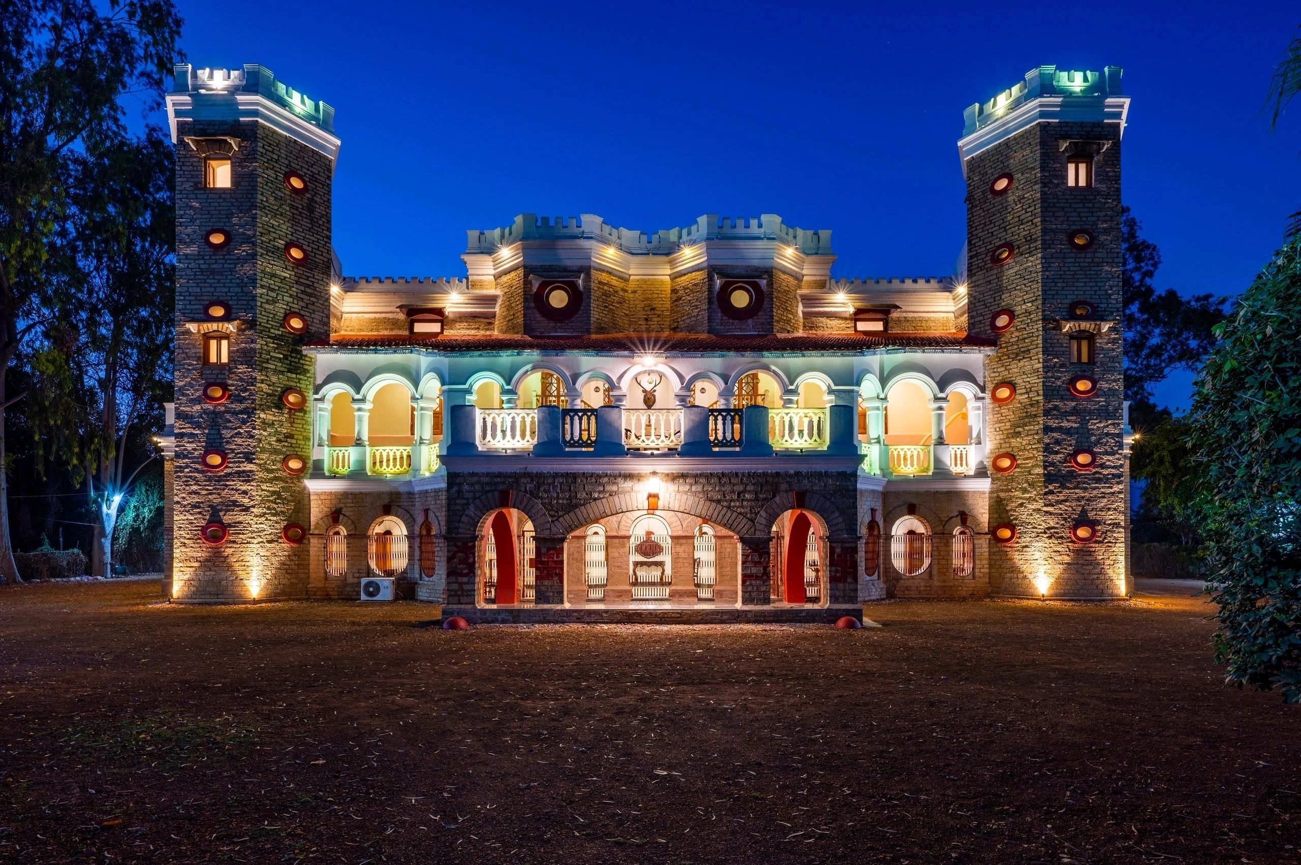 Mohanniwas Palace illuminated at night